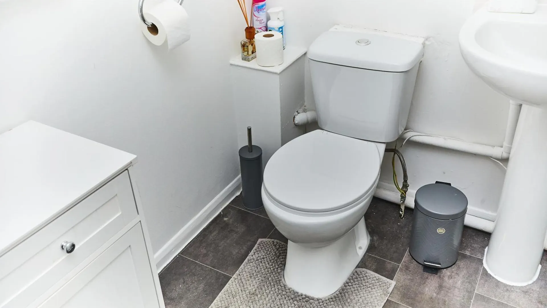 Emerald Excel City Airport O2 Apartment London