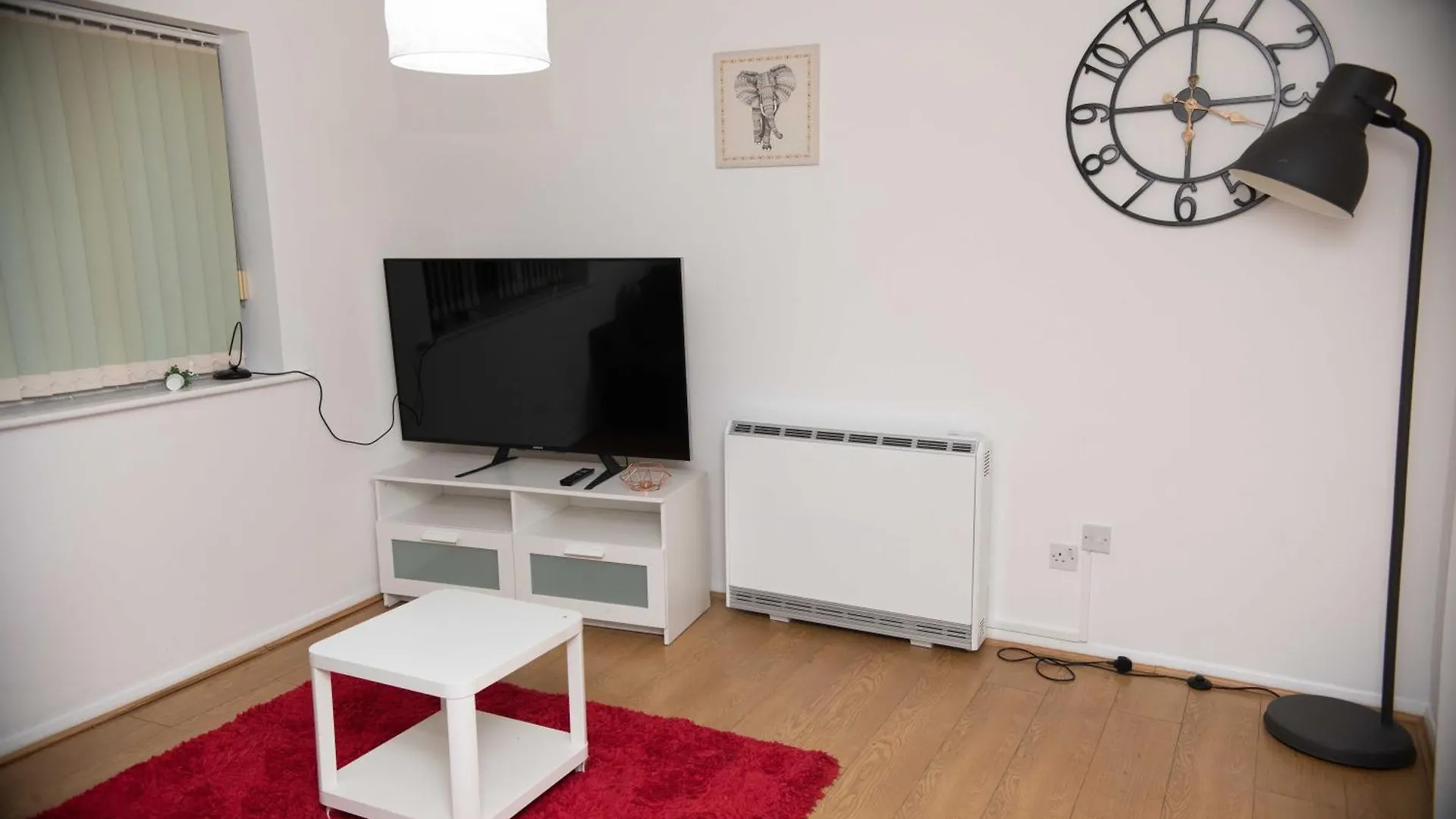 Emerald Excel City Airport O2 Apartment London